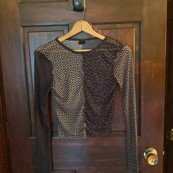 Size S/P Women’s Urban Outfitters top